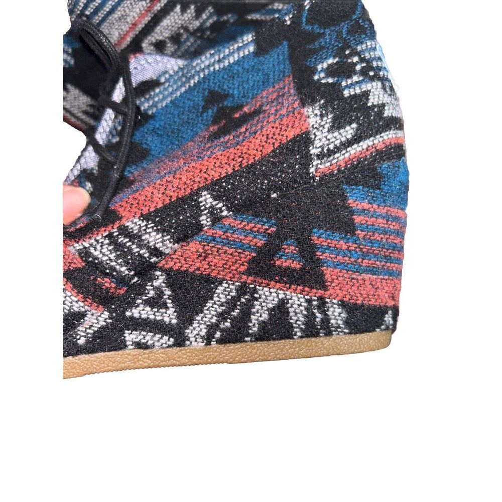 Toms Boots Womens Sz 7 Black Aztec Navajo Hidden Wedge Heel Lace Up Ankle Bootie - Picture 8 of 9
